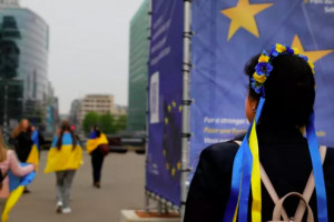 Бурный «роман» европейцев с украинцами завершается, считает Медведев